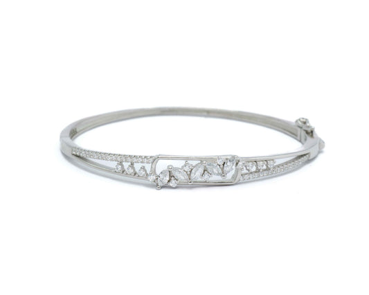 Minimal Design Silver Serenity Bracelet - Aayat