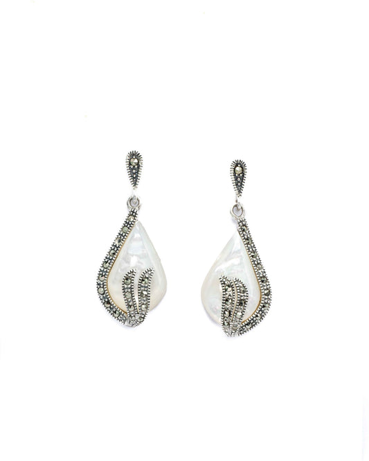 Oxidised Silver Droplet Pearl Earrings - Aayat